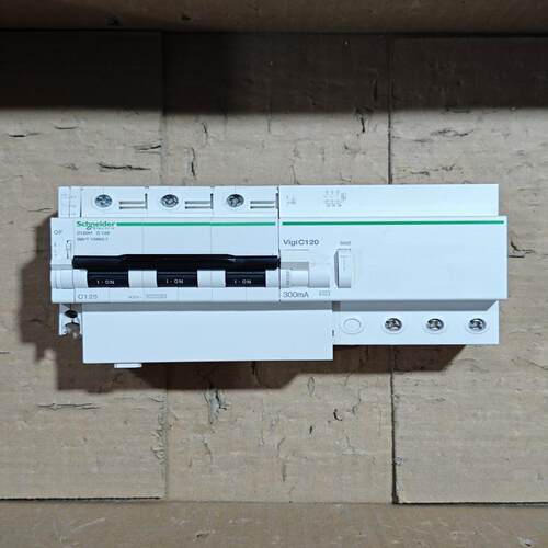 议价 C120H 3PC125A漏电保护器 可维修