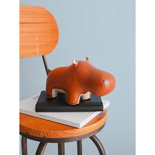 台湾zuny憨厚河马先生犀牛大叔纸镇书挡门挡摆件皮质玩偶创意礼物