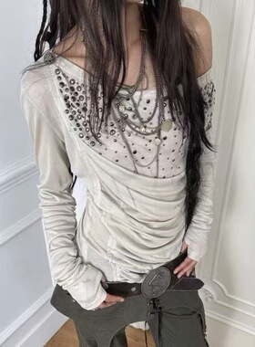 25AW朋克早秋原创荡领斜肩多穿法烫钻复古印花造型打底衫上衣女