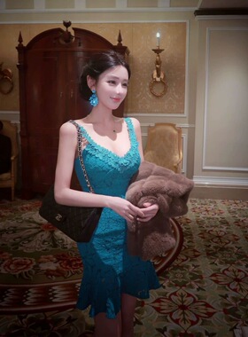 WW原创「娇心尤物」镂空蕾丝法式轻奢修身吊带连衣裙包臀小众短裙