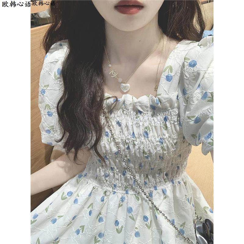 茶歇法式碎花连衣裙女夏小