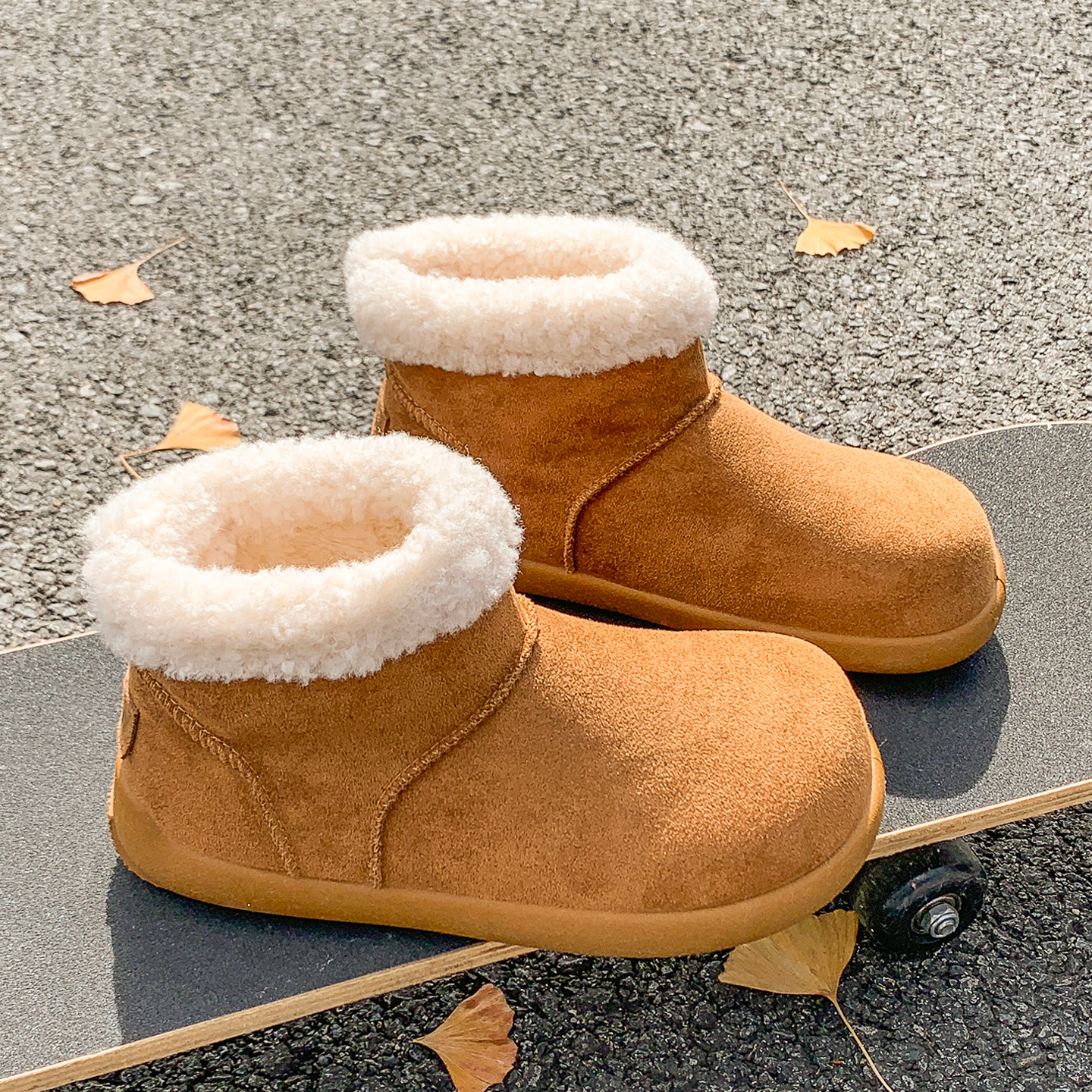 巨好看的加绒加厚雪地靴