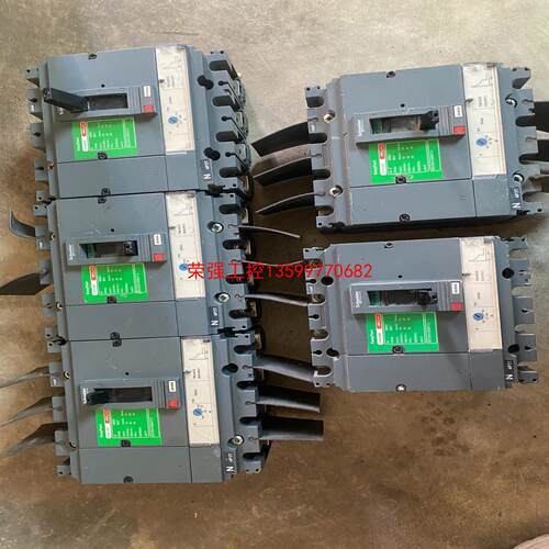 【荣强工控】施耐德CVS100F 四相 120一个 成色如图