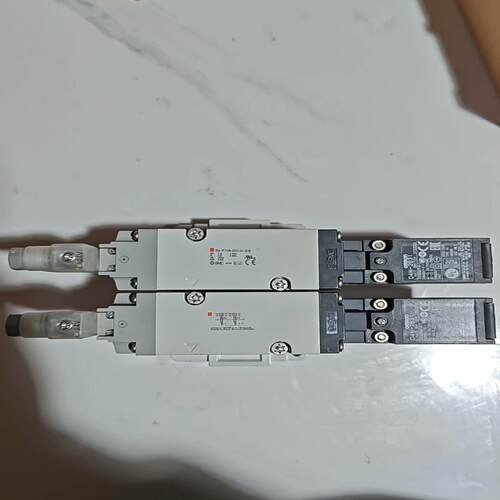 电磁阀VP744R-5DZ1-04-X538电磁阀全新