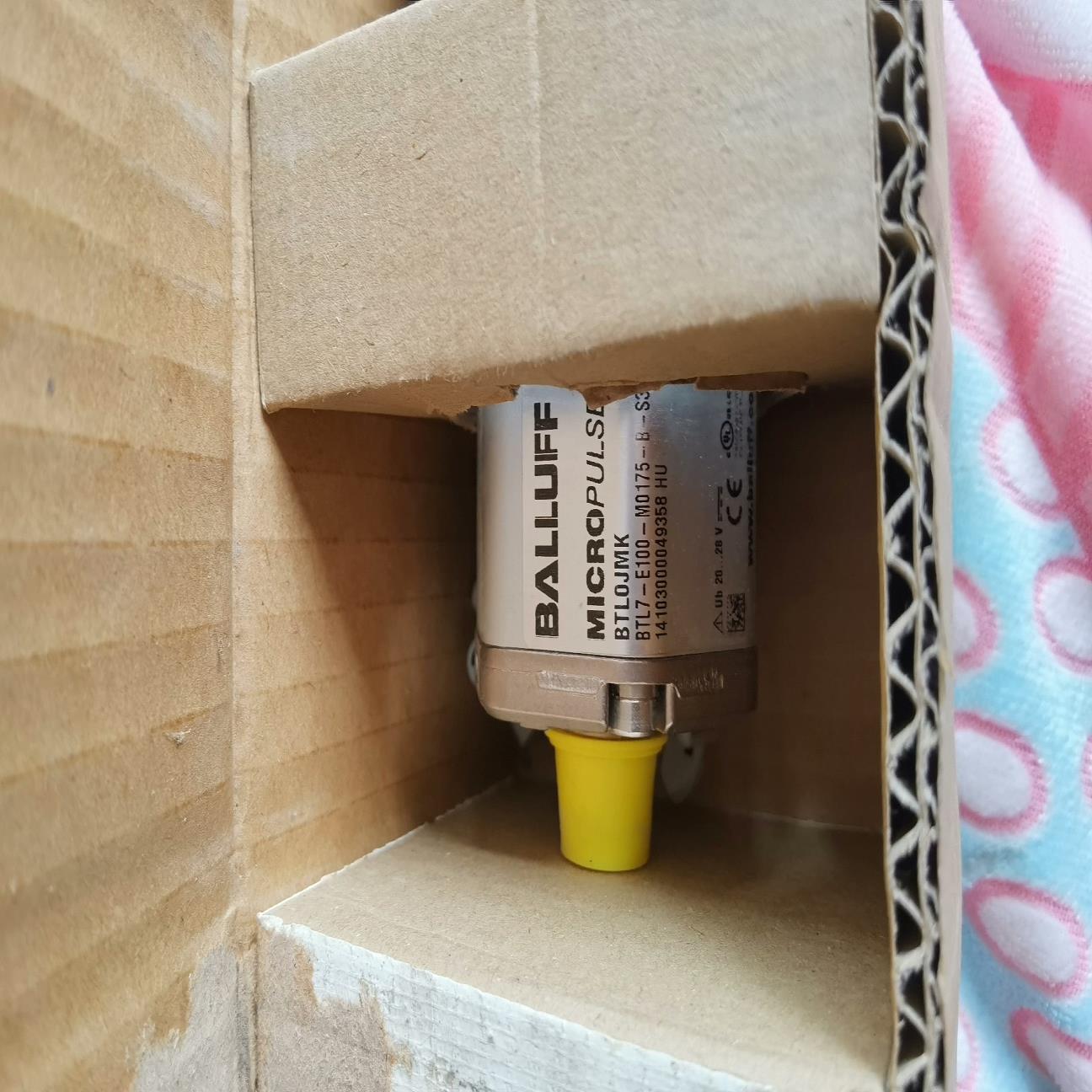 巴鲁夫位移传感器(崽崽配件）