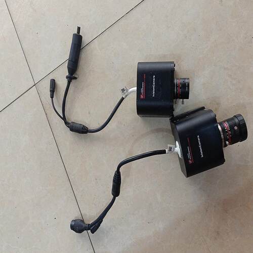 工业相机lvision Camera 带镜头。如图