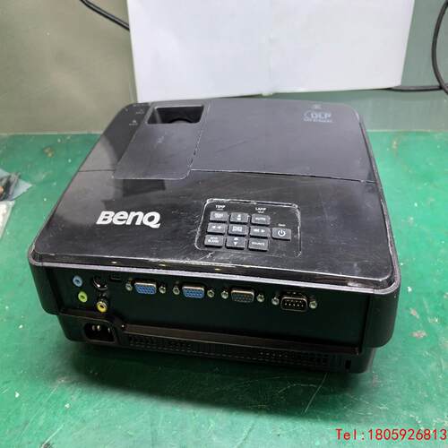 【非标价】BENQ明基经典款EP7130投影机，3000流明，外观小巧
