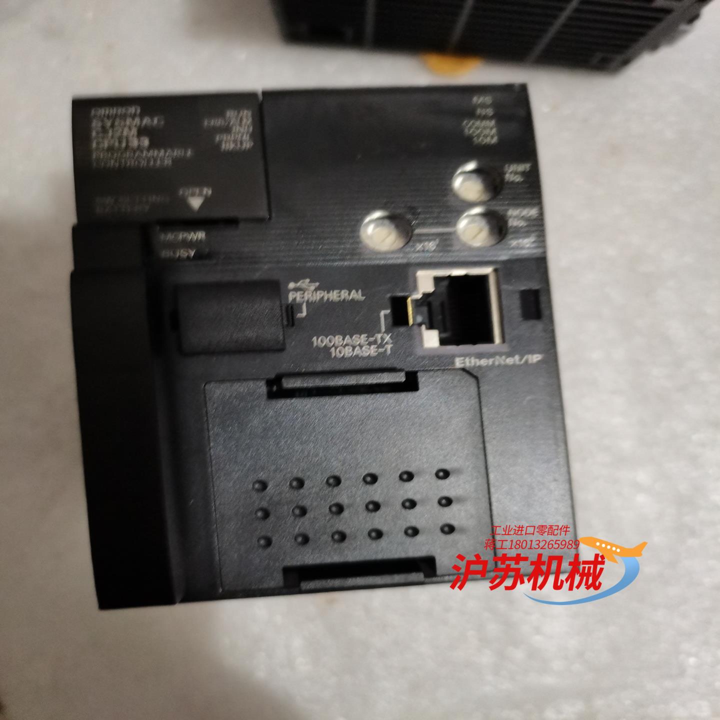 CJ2M-CPU33基本上全新，功能完好，45