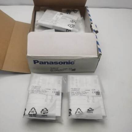 原装正品光纤放大器传感器FX-501-C2 UFX501