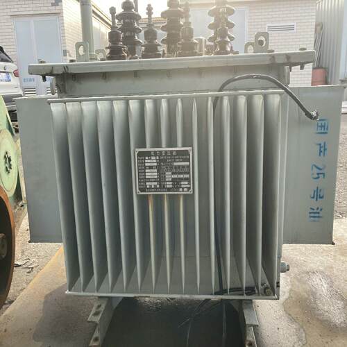 200kva铜芯变压器S11的油清成色好13000议价
