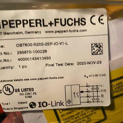 倍加福激光测距 OBT600-R200-2EP-IO-V 1