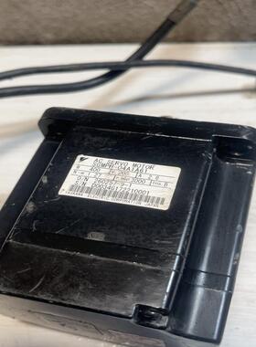 安川伺服电机马达SGMPH-04A1A61，400w