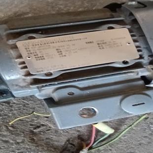 370W DRS71S4 SEW减速机R37 速比11： 德峰