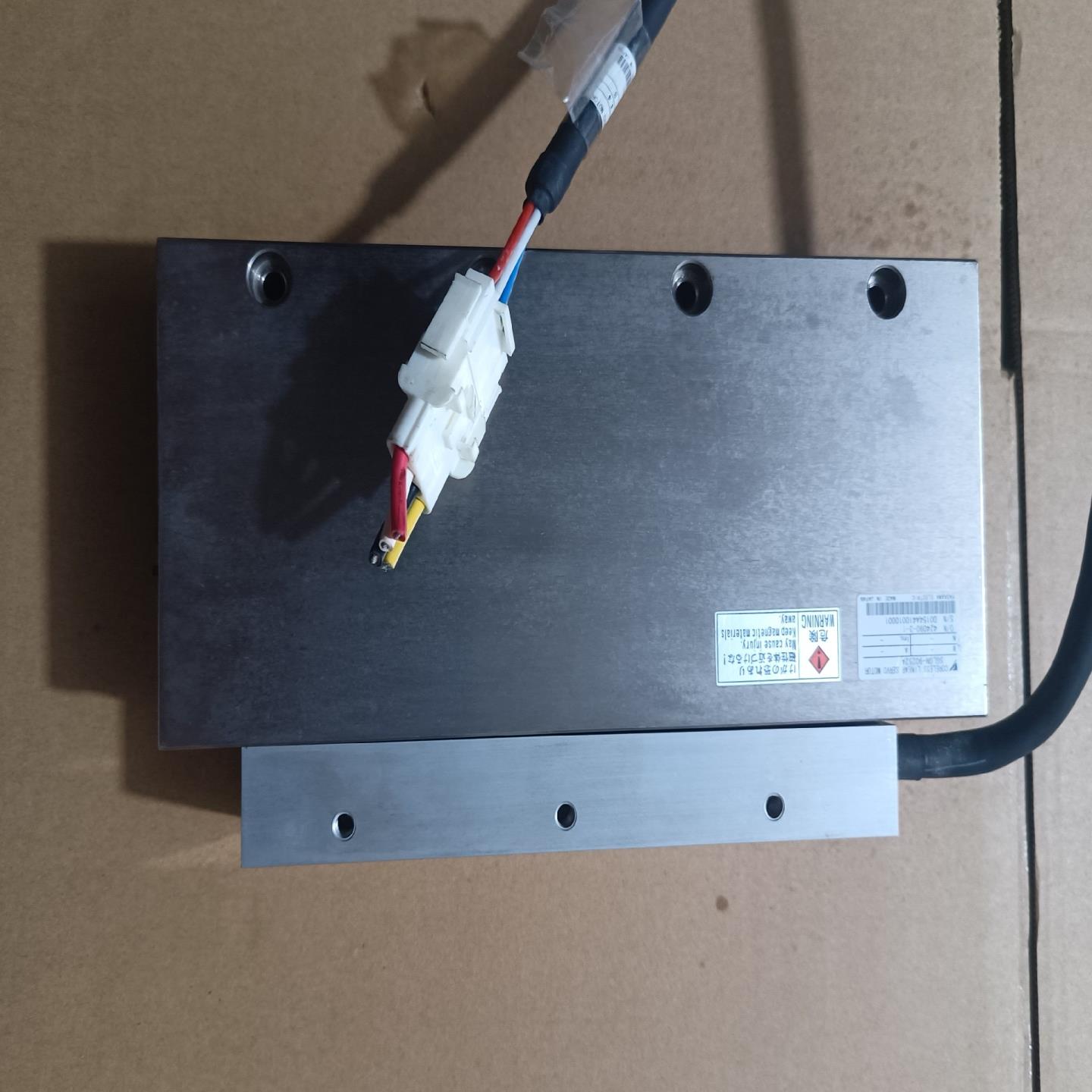 （设备配件）SGLGM-90252A安川直线电机