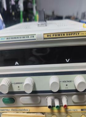 龙威15V20A线性可调电源，TPR-1520D，外观如图喜