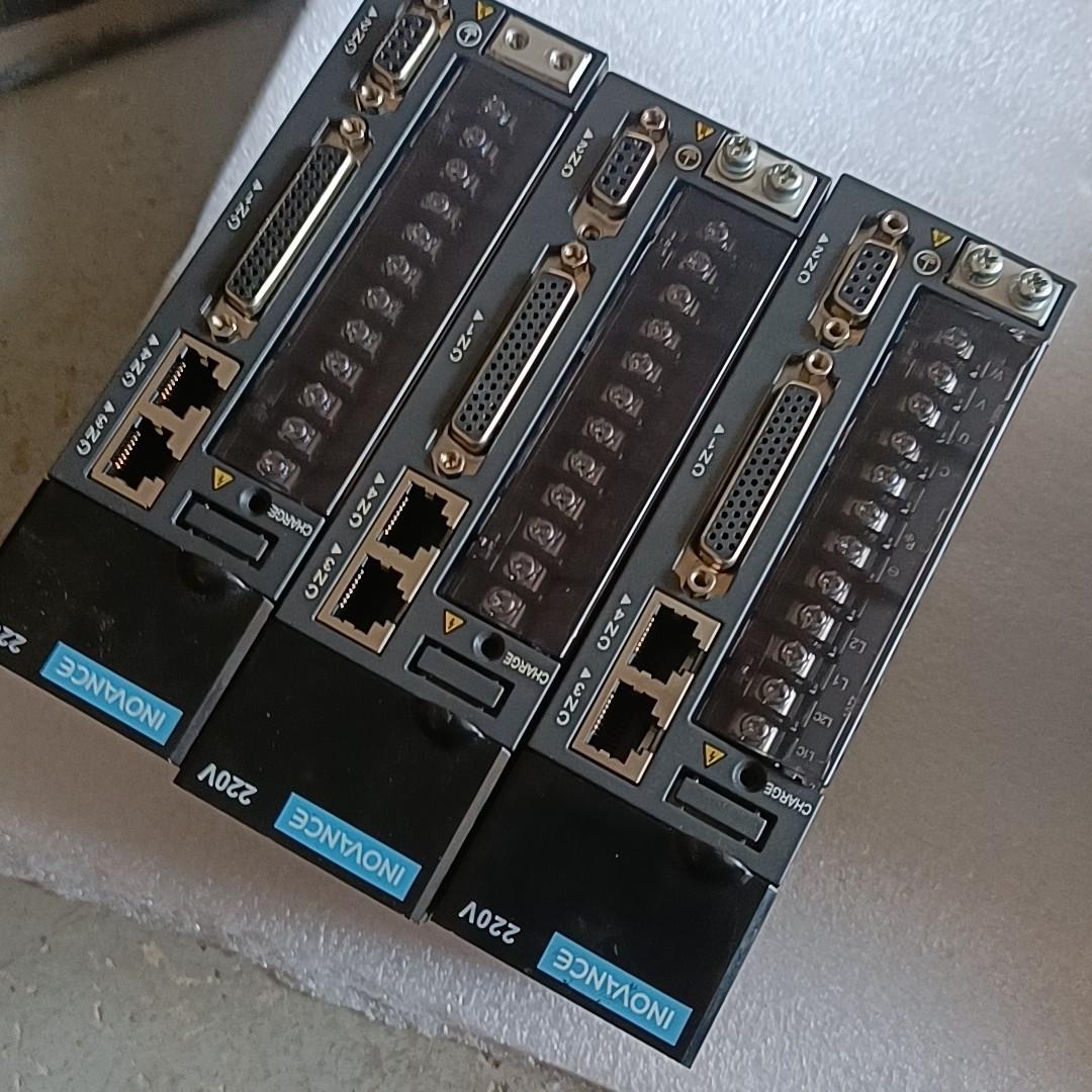 现货汇川SV510PS2R8l400瓦驱动器外观漂亮3