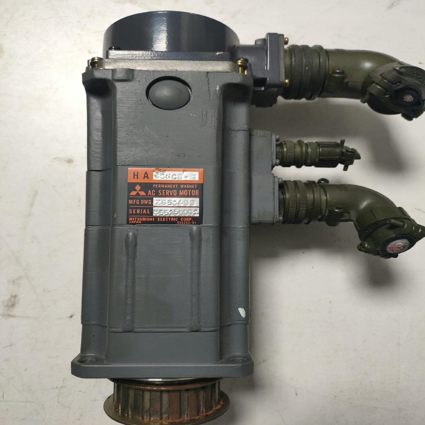 三菱数控电机HA33NCB-S，编码器是OSA104S，