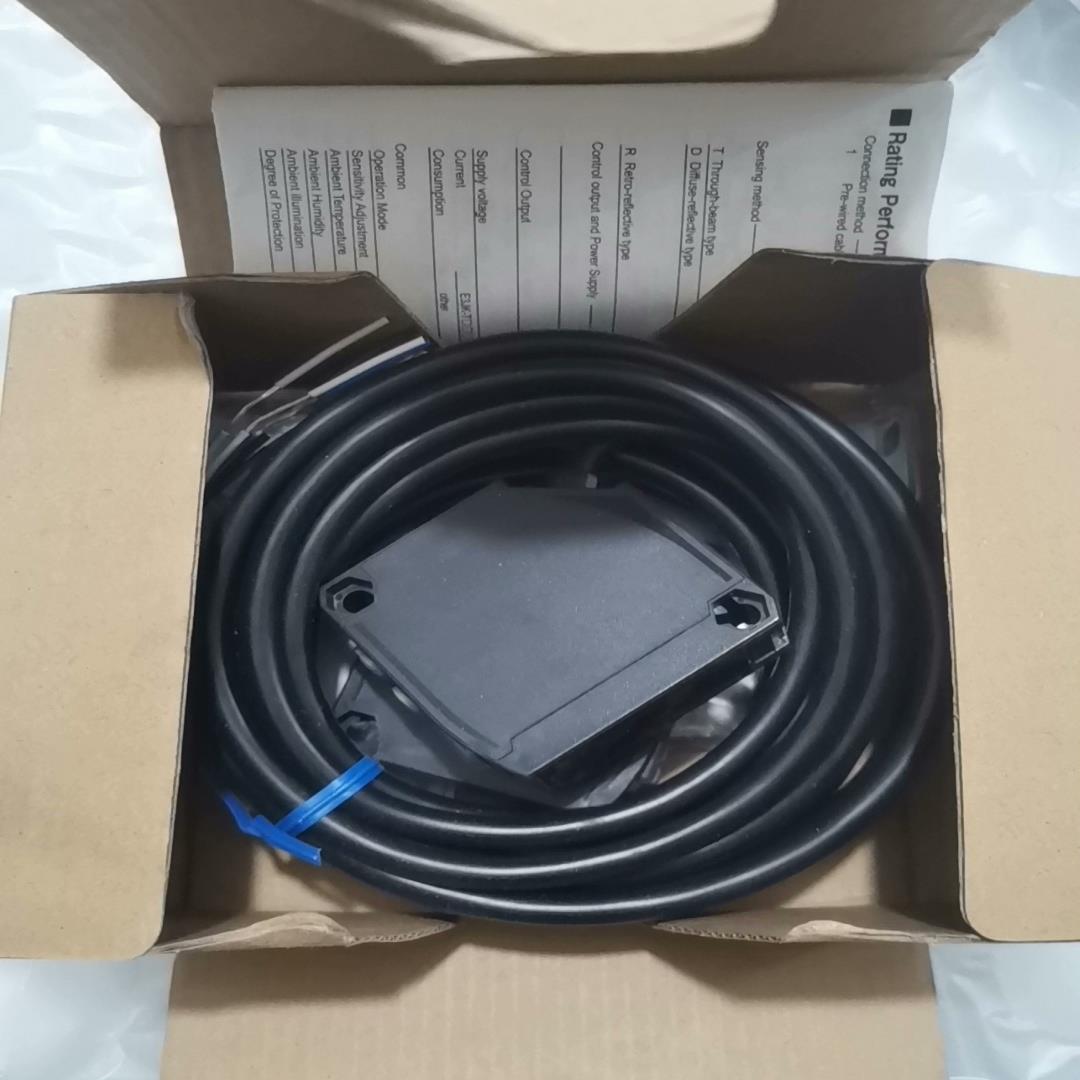 E3JK-DR12 全新原装正品2个，，需要的联