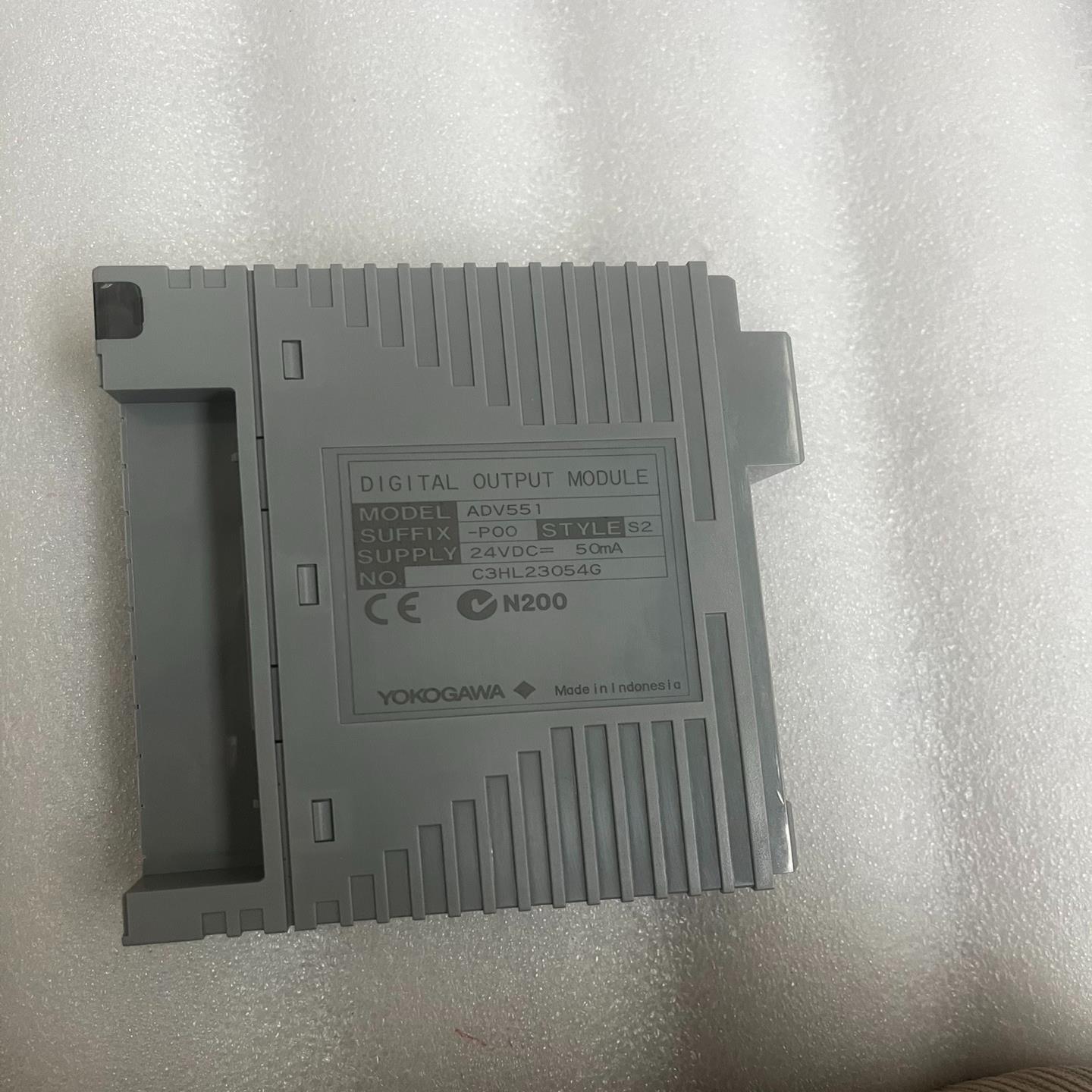 横河ADV551-P00 S2卡件模块，未使用过有2块无装