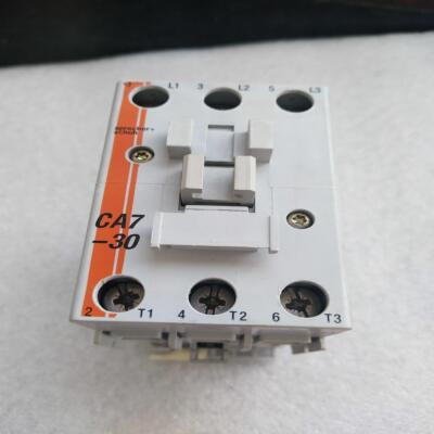 CA7-30-00  110VAC AB接触器议价