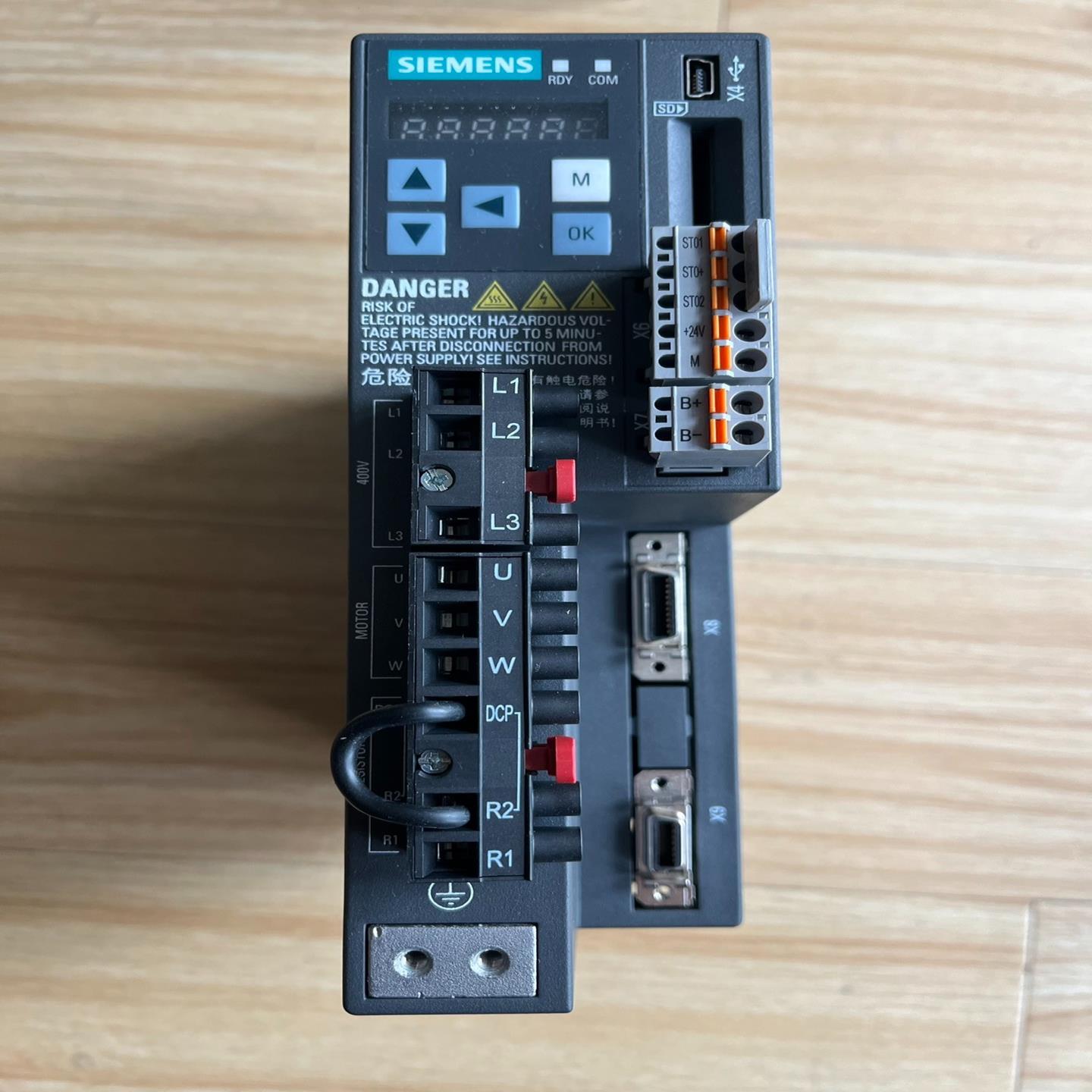 （设备配件）西门子v90驱动器6SL3210-5FE10-4UA0