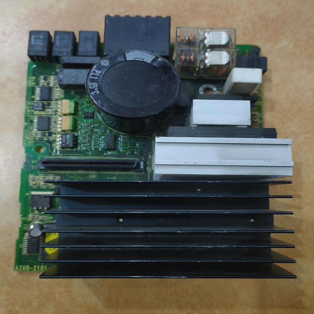 发那科A06B一6130一H002的底板。A20B一21