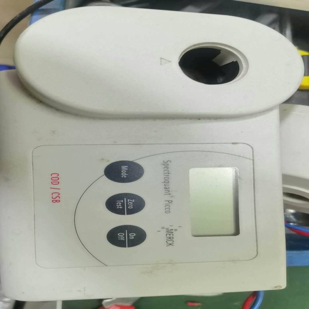 德国 默克COD/CSB数显测量仪，实物图，1台，议价