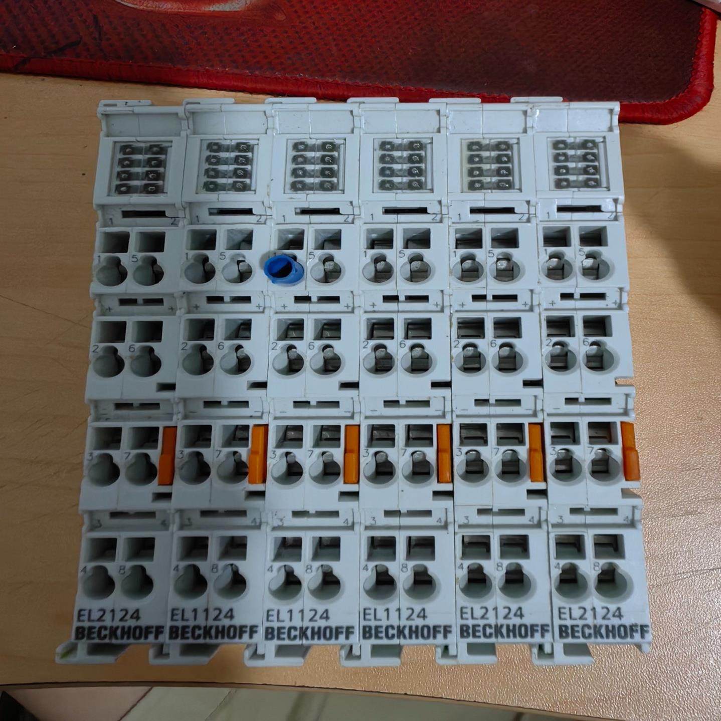 （设备配件）质量保证 plc  漂亮EL2124倍福模块EL1124