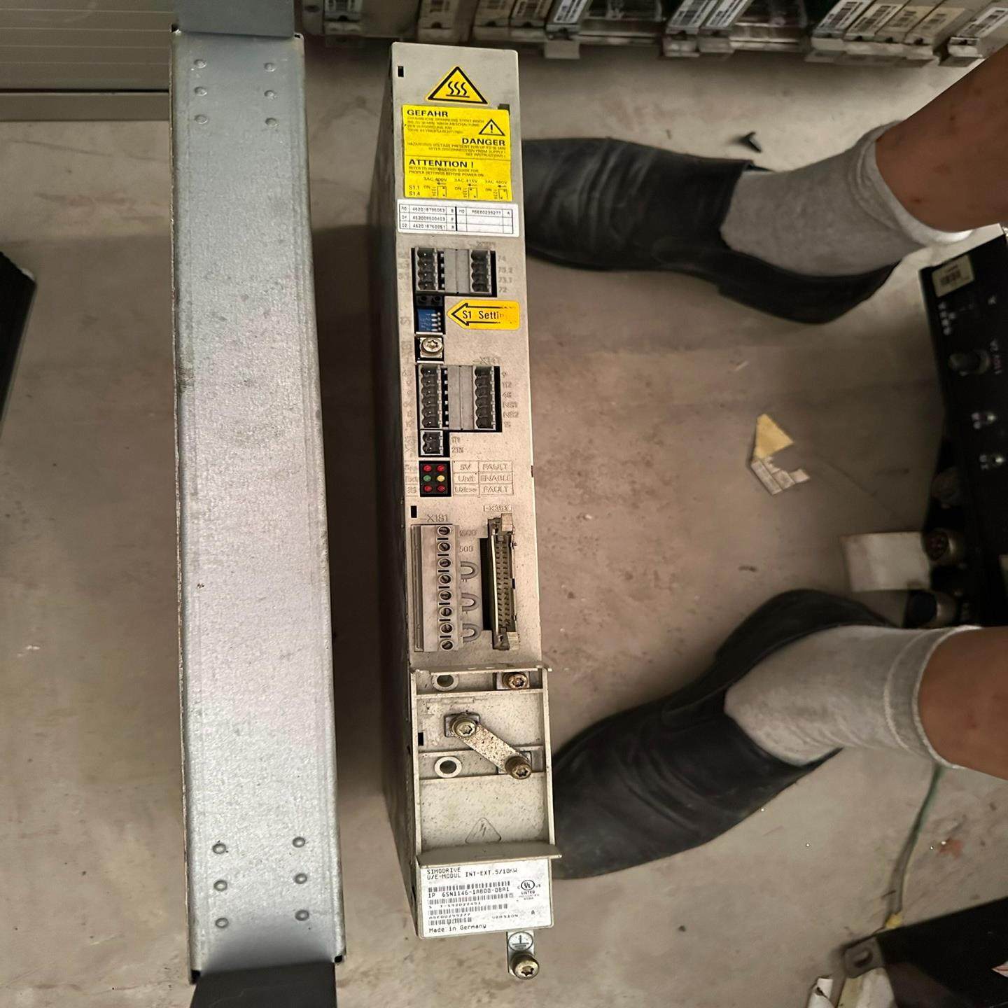 （设备配件）6sn1146-1ab00-0ba1西门子