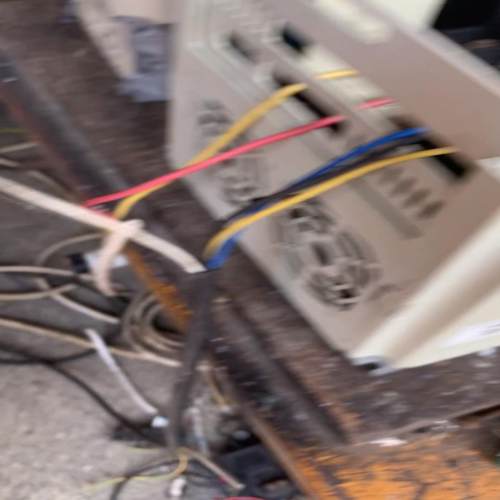 （设备配件）LS产电变频器SV055iG5A-4(5.5kw) 一台 成