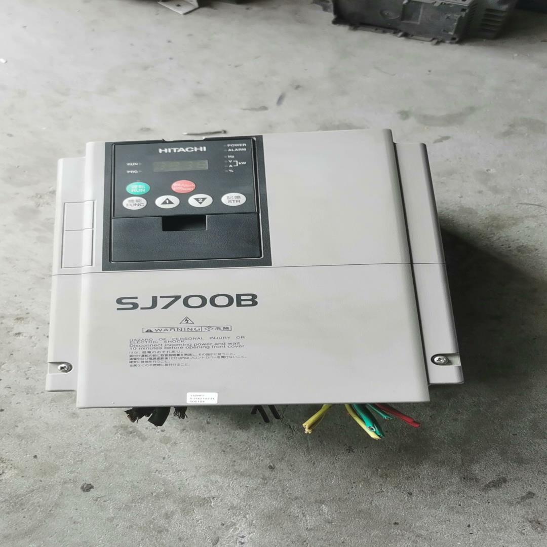 日立SJ700B 15KW变频器SJ700B-150HFF