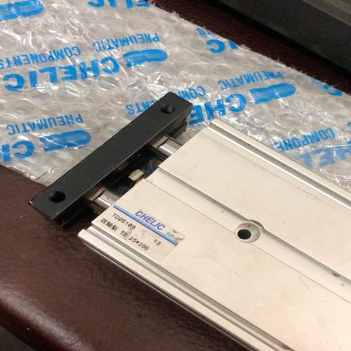 CHELIC双轴气缸 TD25X100   买多了8个，全新