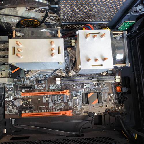 [德峰]x79大板   带两个cpu   E5  2658 V2 豪