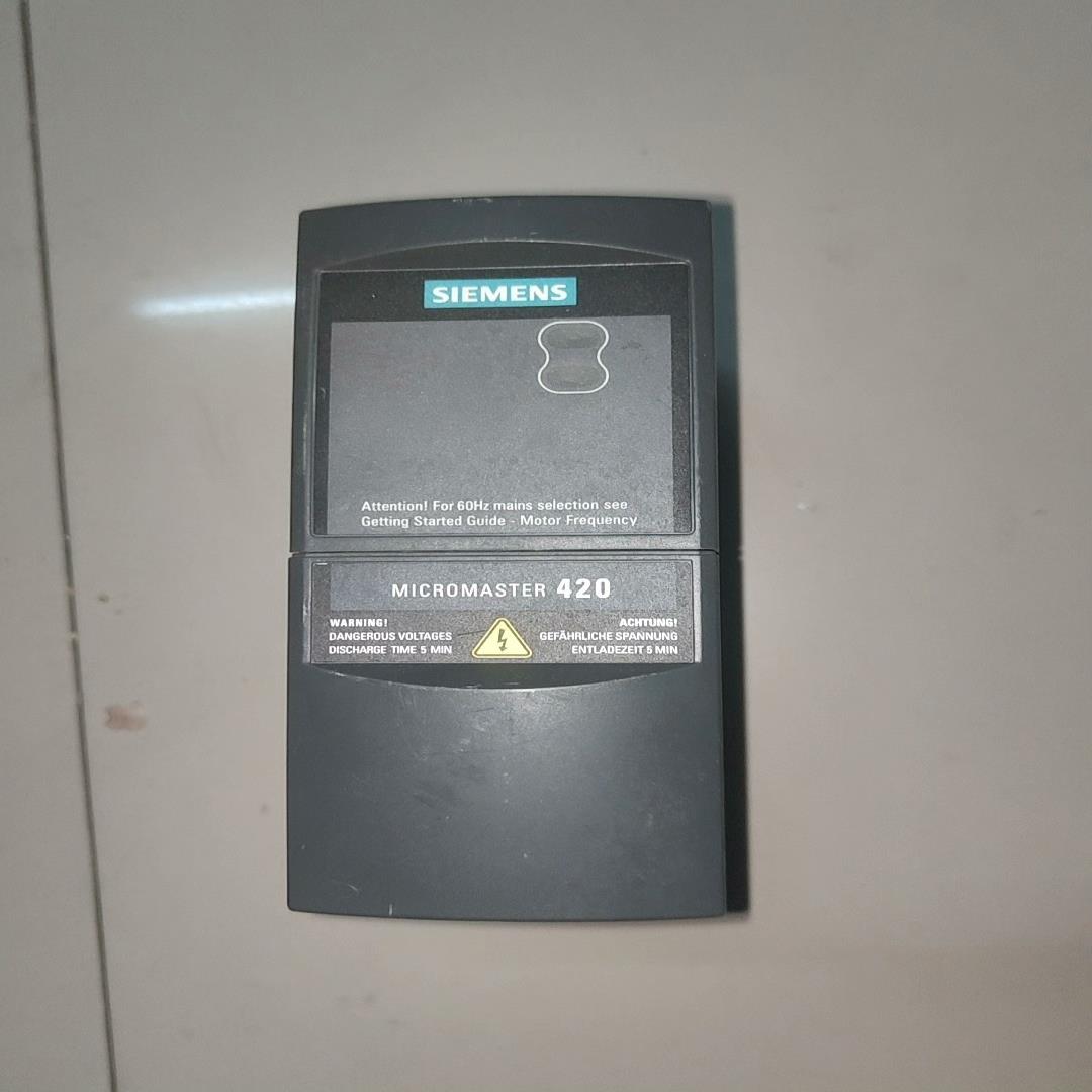 {雅致机械商行}西门子变频器6SE6420-2AB15-5AA1  055
