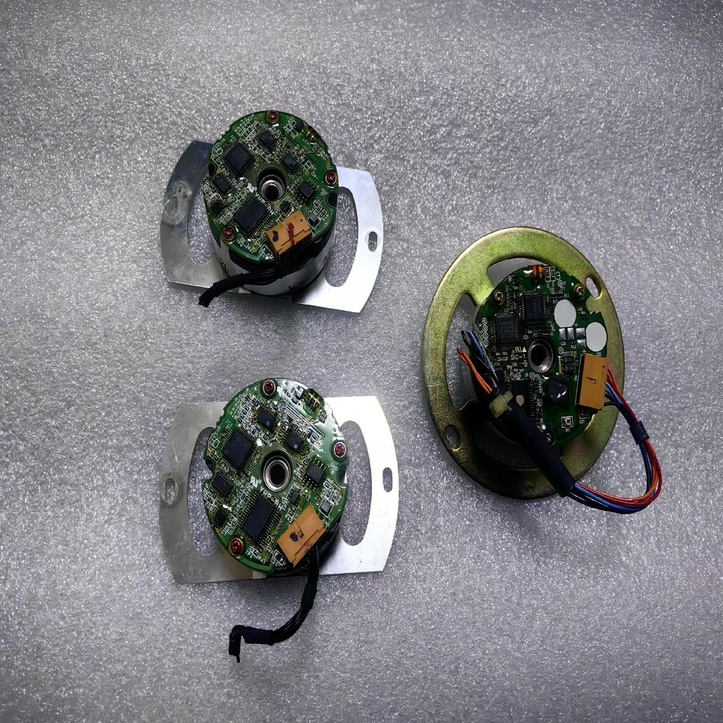 （设备配件）YWP-AH  安川编码器，拆机件