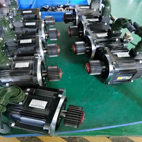 【工控自动化】安川5系850W套装SGDV-7R6A01A SGMGV-0议价