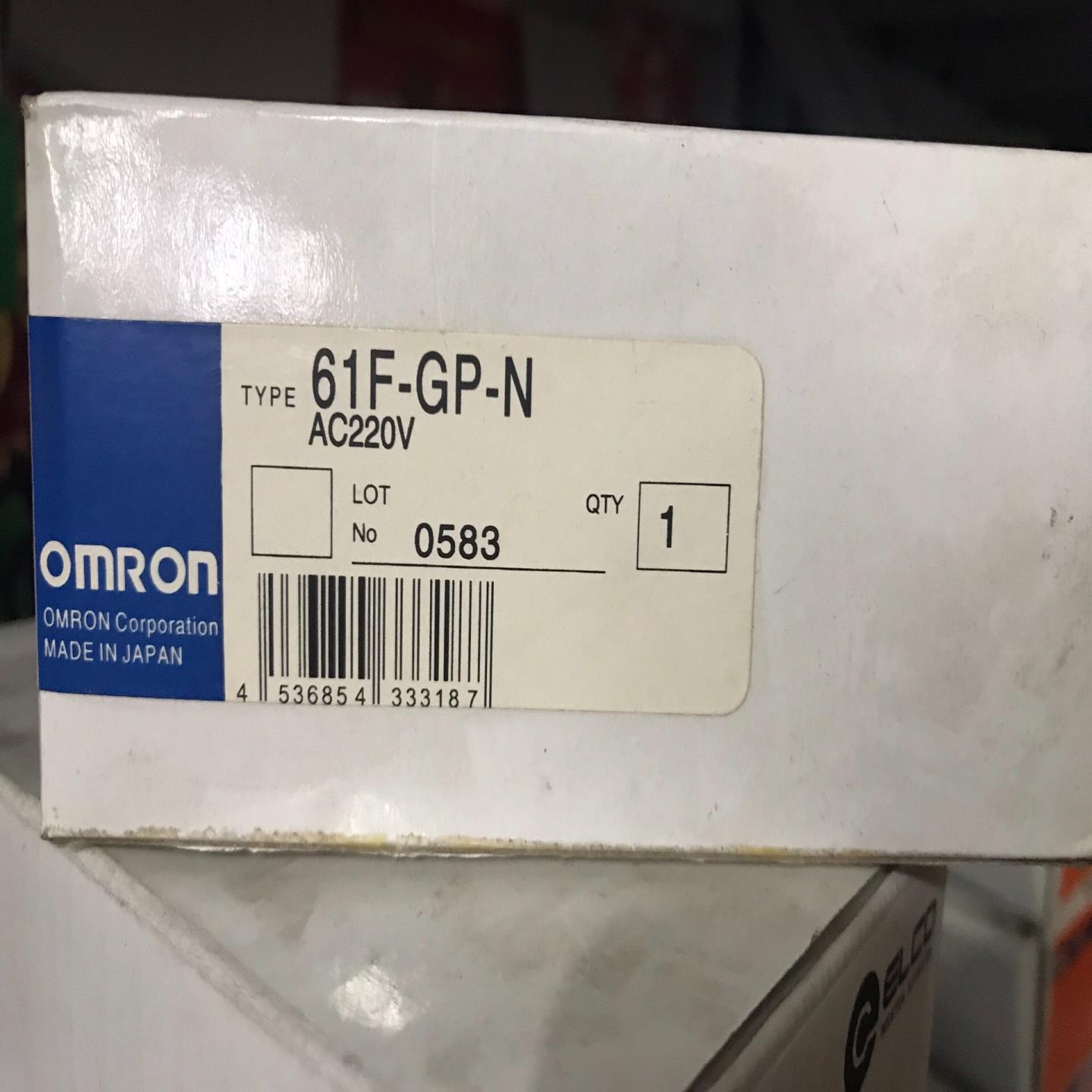 全新的液位继电器，61F-GP-N 只有，160