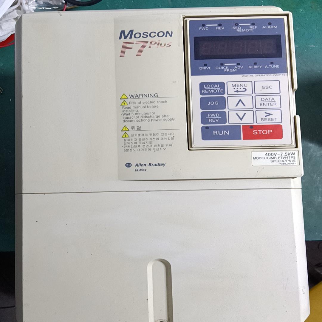 （设备配件）安川变频器拆机7.5kw   CIMR-F7W47P5