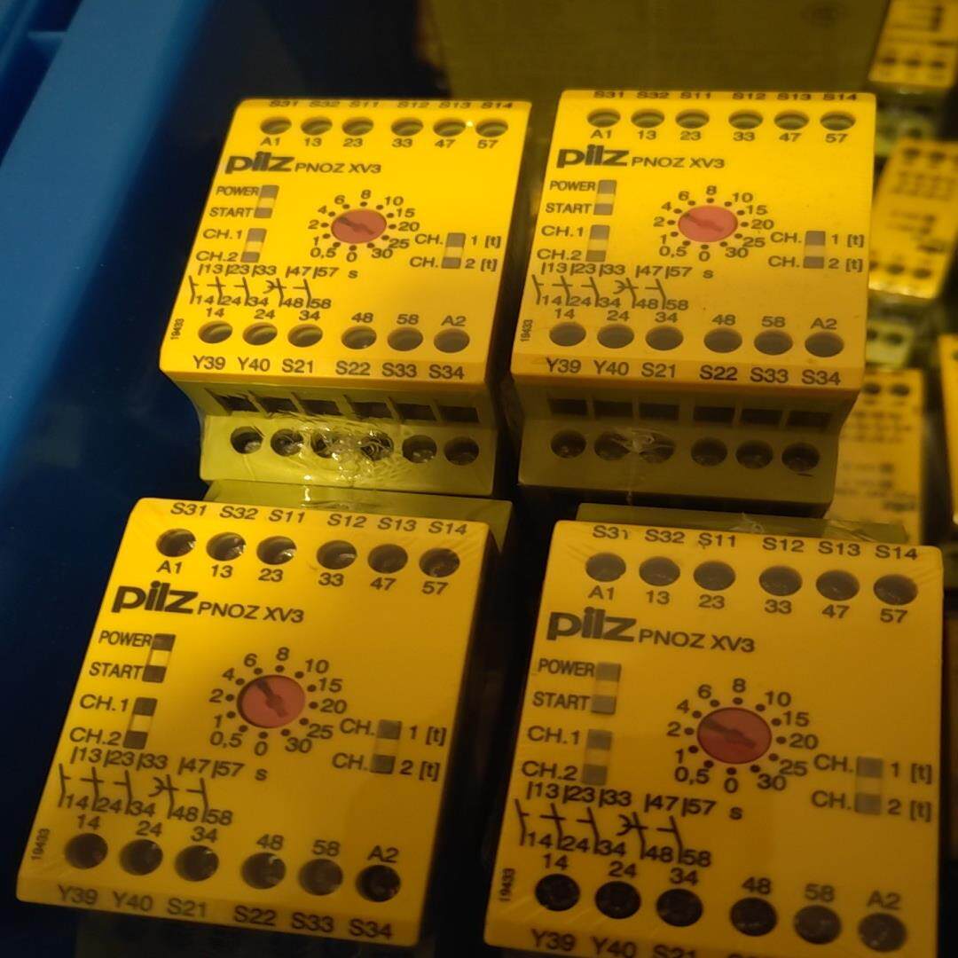 皮尔兹PNOZ安全继电器PilZ XV3 774540 全新