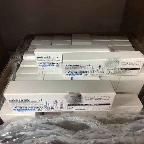 XCE145C 金属外壳立式限位开关 限位开关 长度