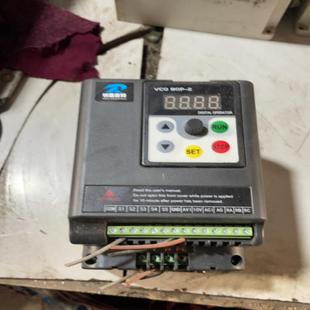 变频器功能正常成色看图片1 锐普变频器1.5kw原装