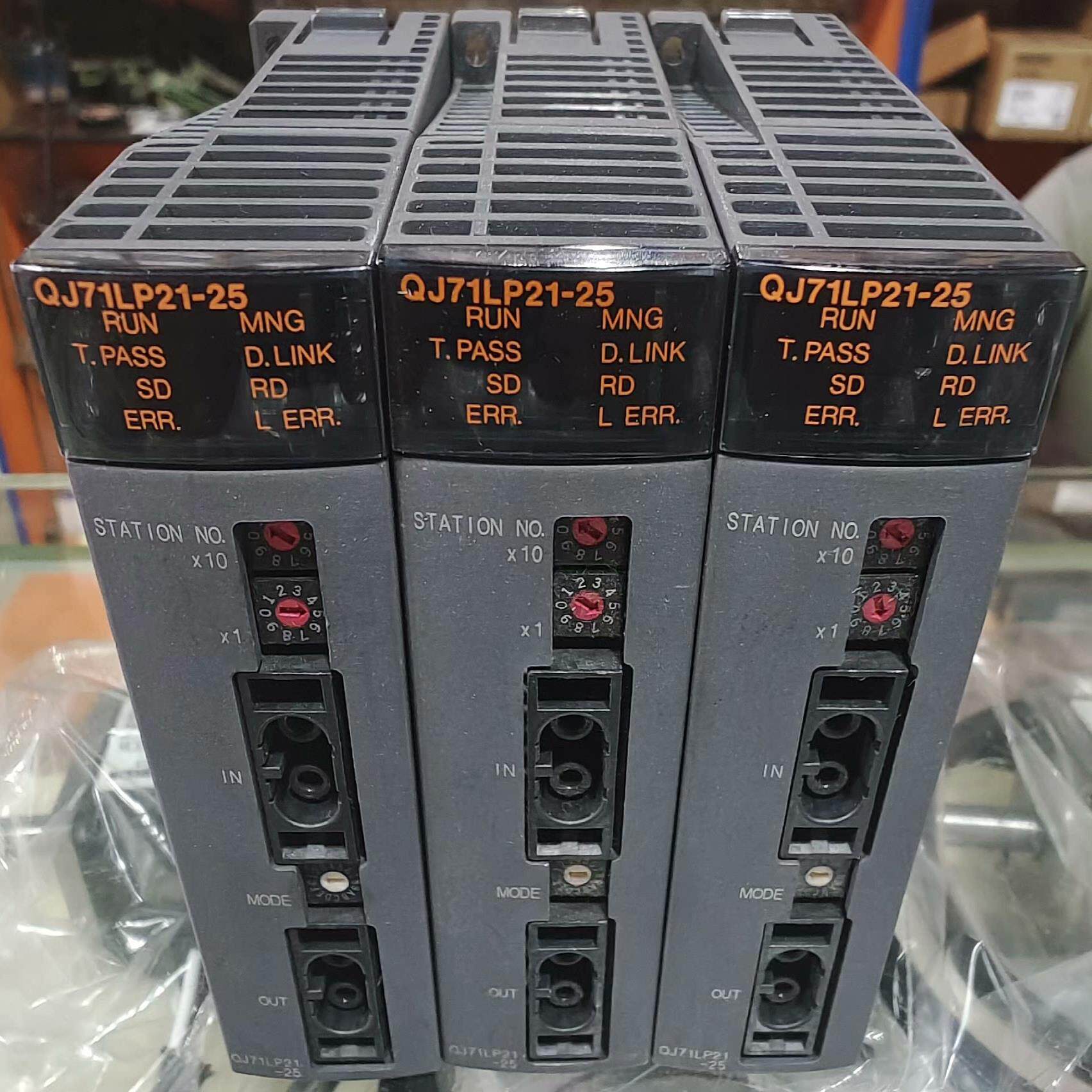 QJ71LP21-25，三菱光纤模块，实物拍摄，功能议价