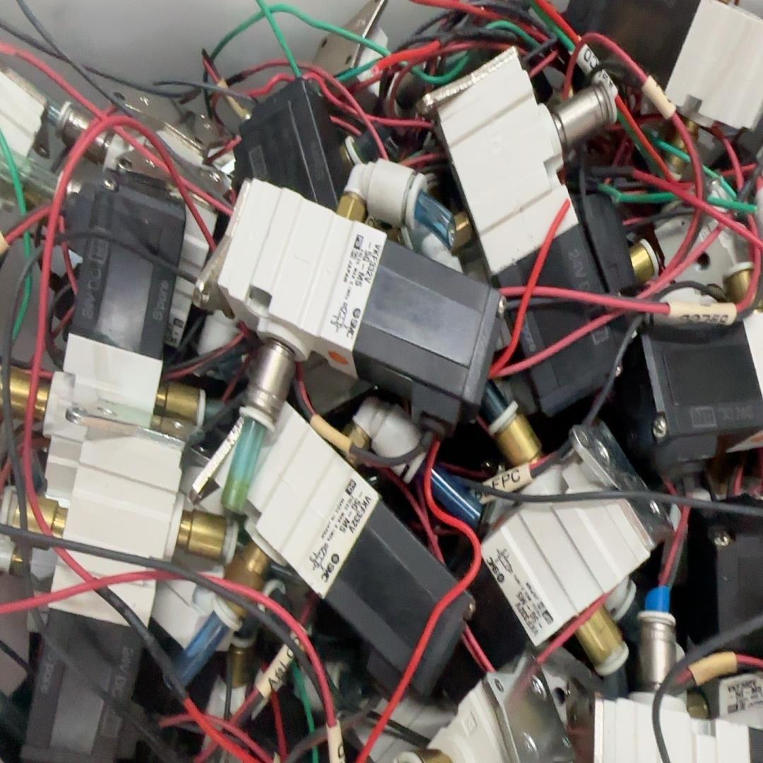 SMC电磁阀VKF332V-5G-M5，，成色新，需要