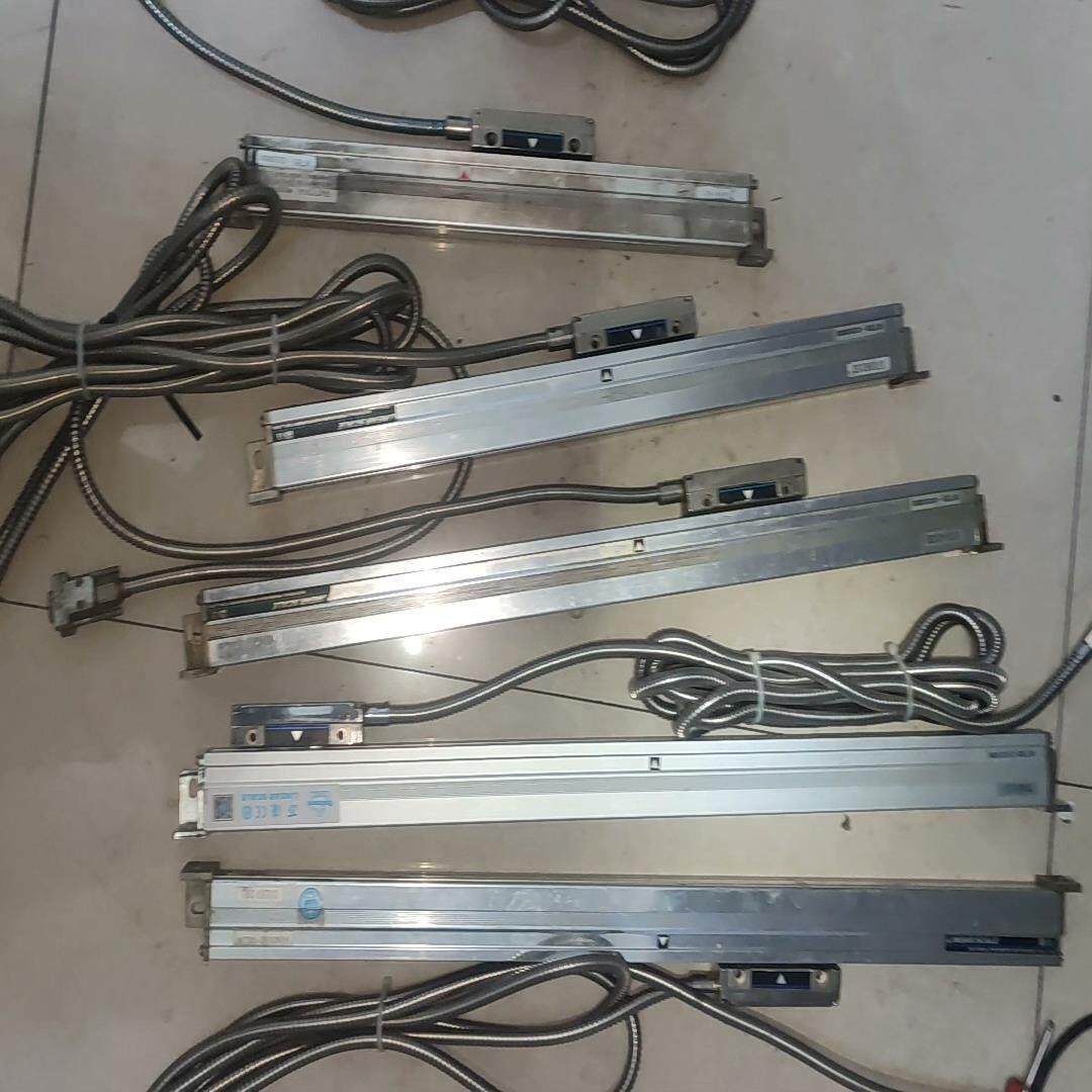 （设备配件）250u光栅尺5，㎜分辨率WTB5350mm，，插DB9万濠