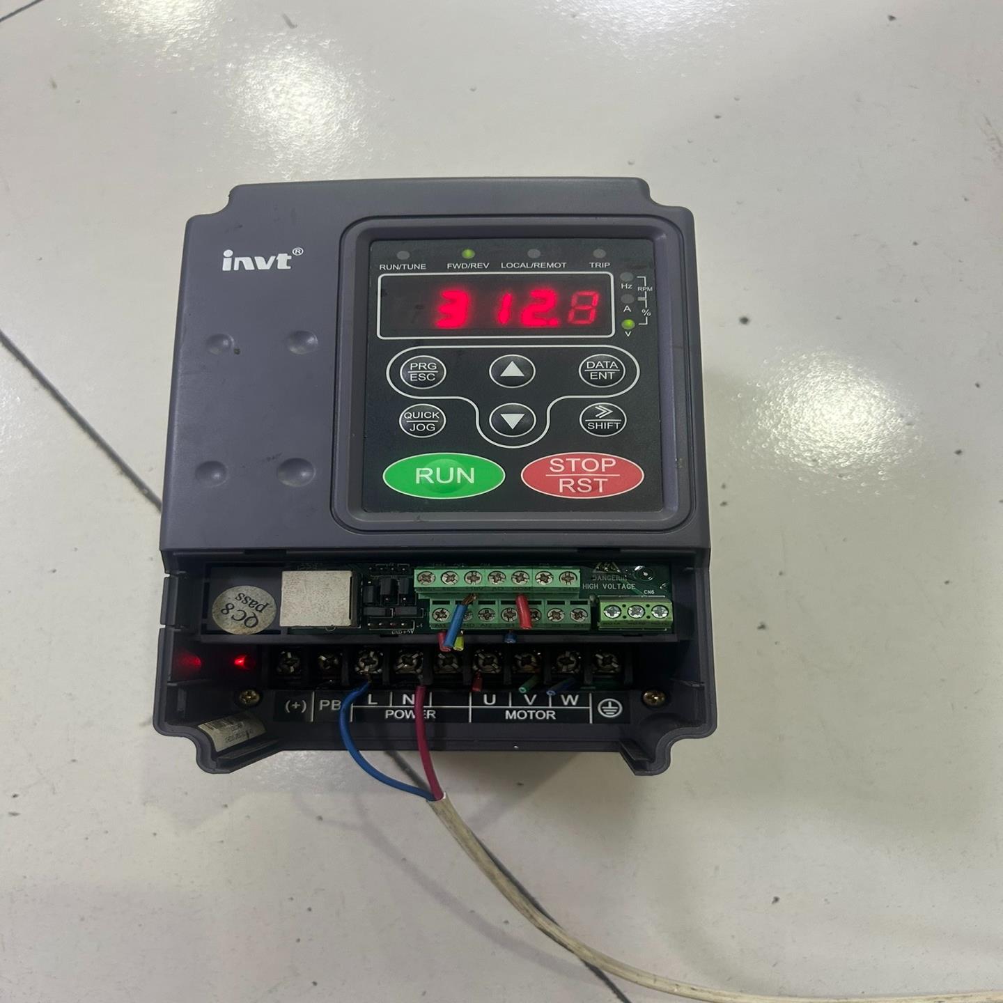 英威腾变频器型号CHF100A-1R5G-S2还有型号C