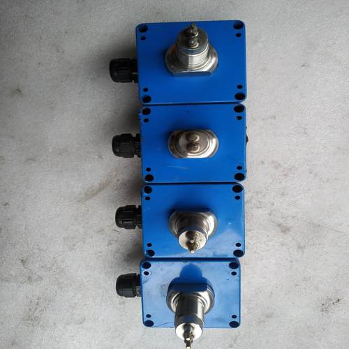 E-T-A  SW118-AC230V-MKG1/2AST1