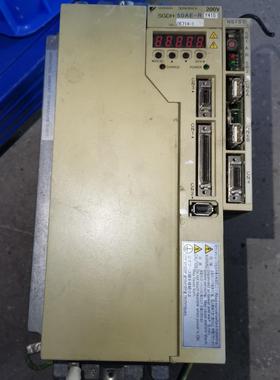 日本YASKAW安川SGDH-50AE-RY415驱动实物拍议价