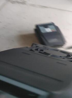 [德峰]三晶ATV13-220V2.2KW变频器一台，成色可以，功能