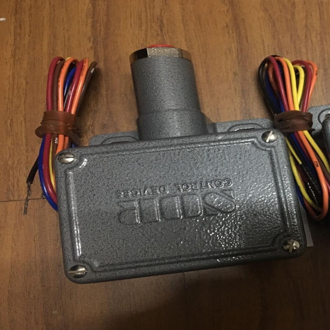 11V2-EF45-N4-C1A索尔压力开关源头货源SOR差压开关议价
