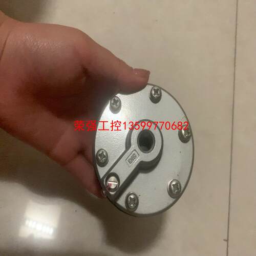 【荣强工控】IL100-02 增速阀实物拍摄九九新